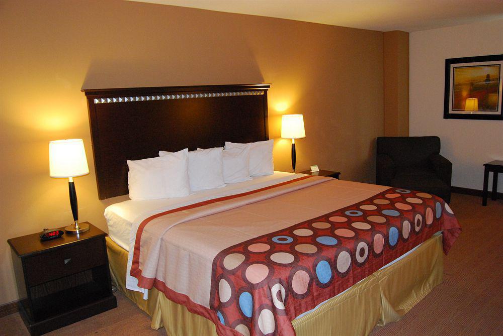 Super 8 By Wyndham אוקלהומה סיטי מראה חיצוני תמונה